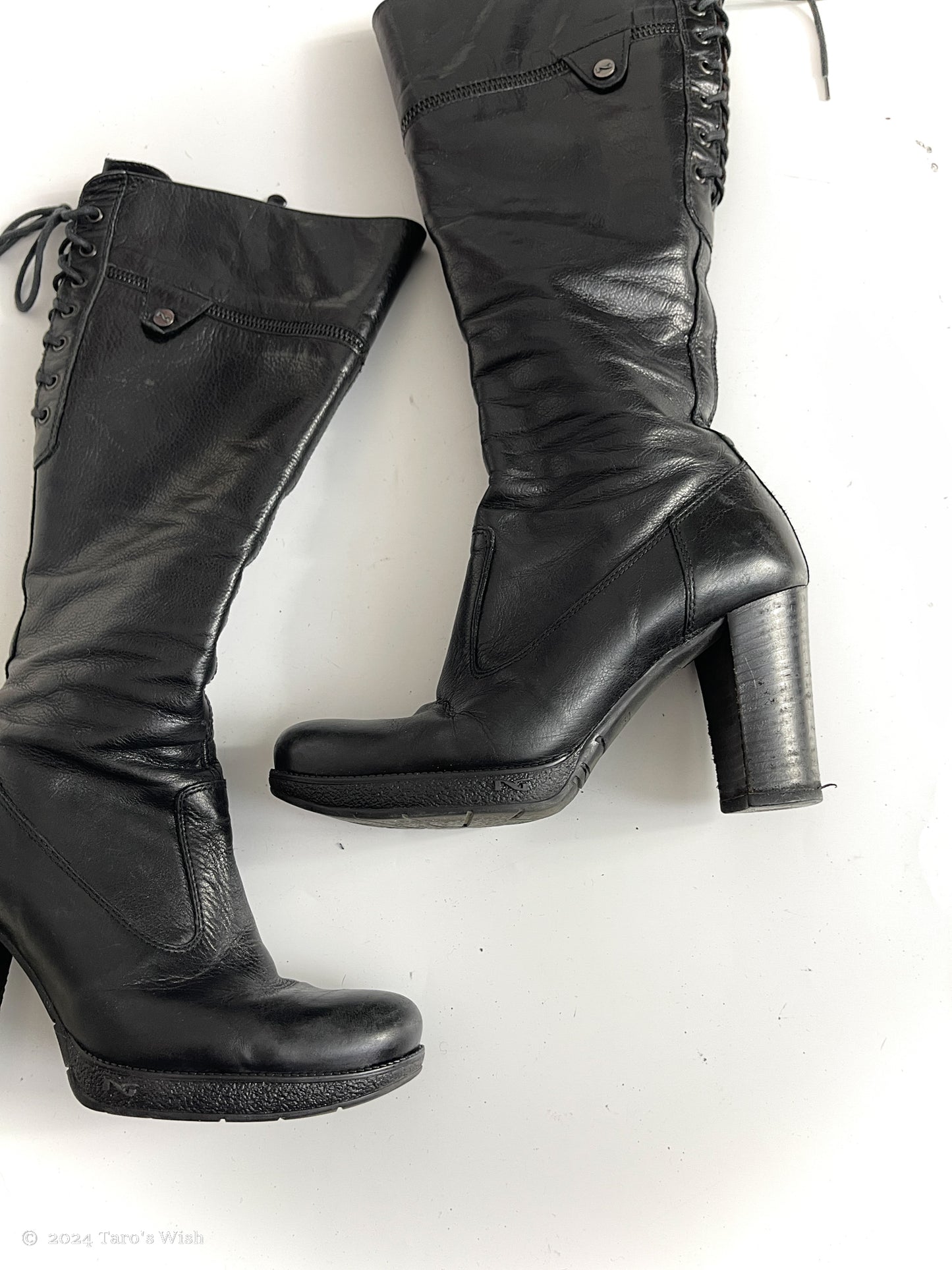 eu36 lace up back knee high heeled boots in black, euro label