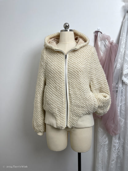 zip up hooded jacket in cream, tsumori chisato