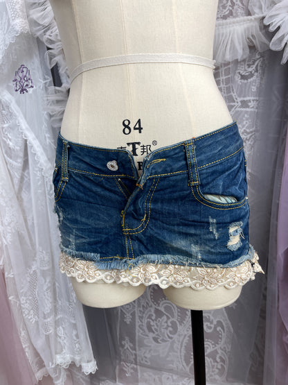 Denim lace trim skirt