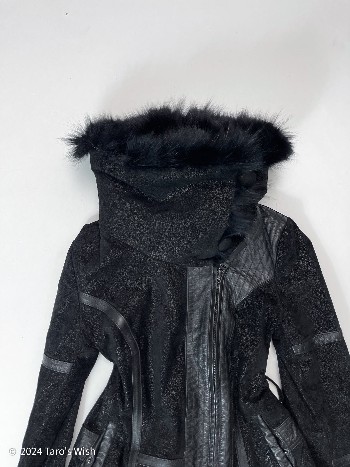 fox fur dark elf coat, only