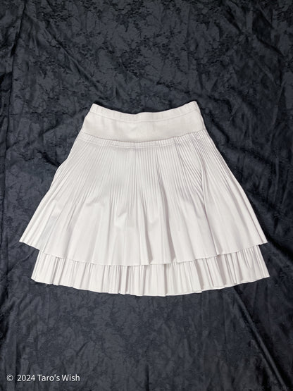 beige pleated midi skirt, hiroko koshino