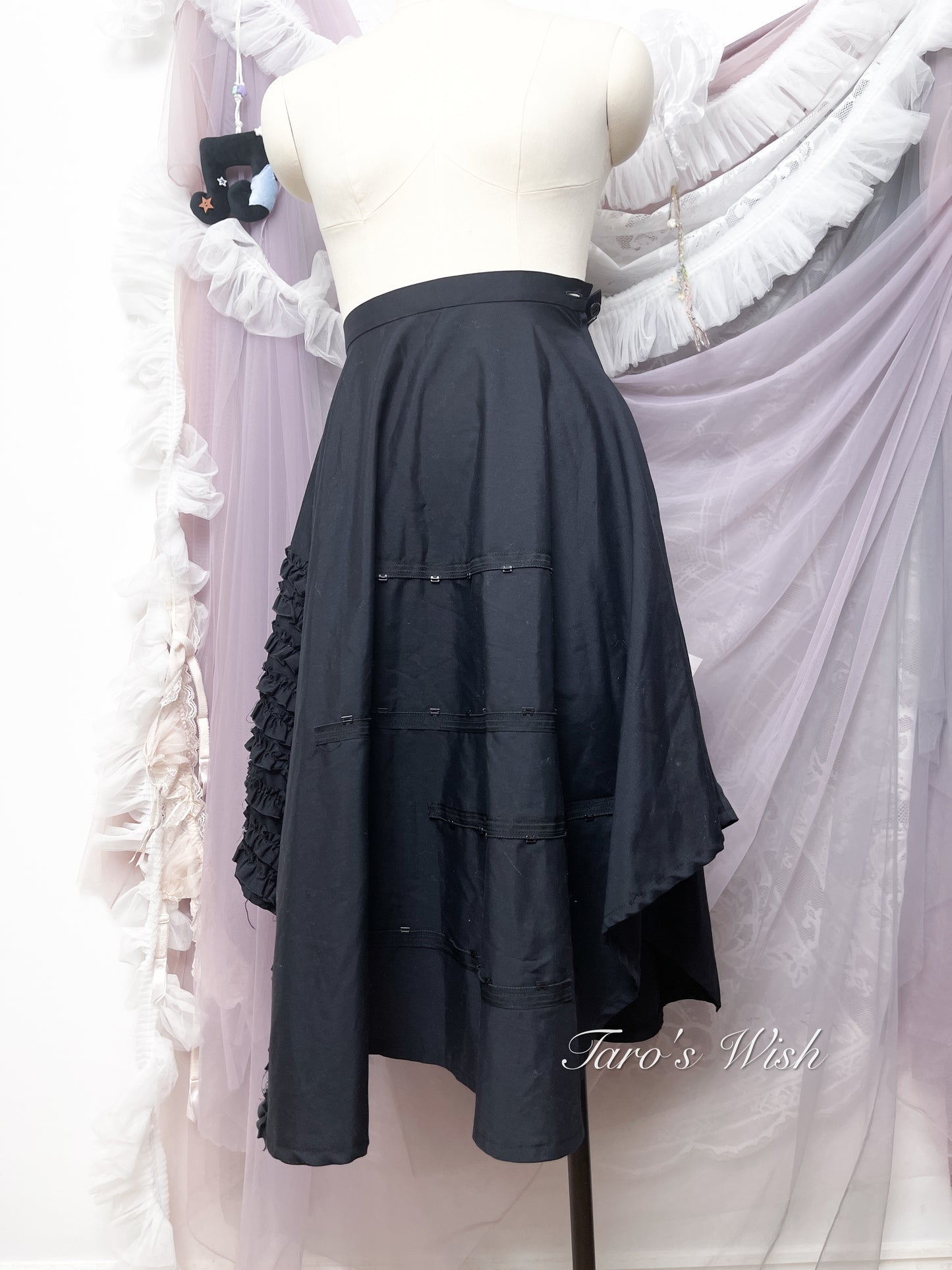 Black Peace Now Asymmetrical Frill Skirt