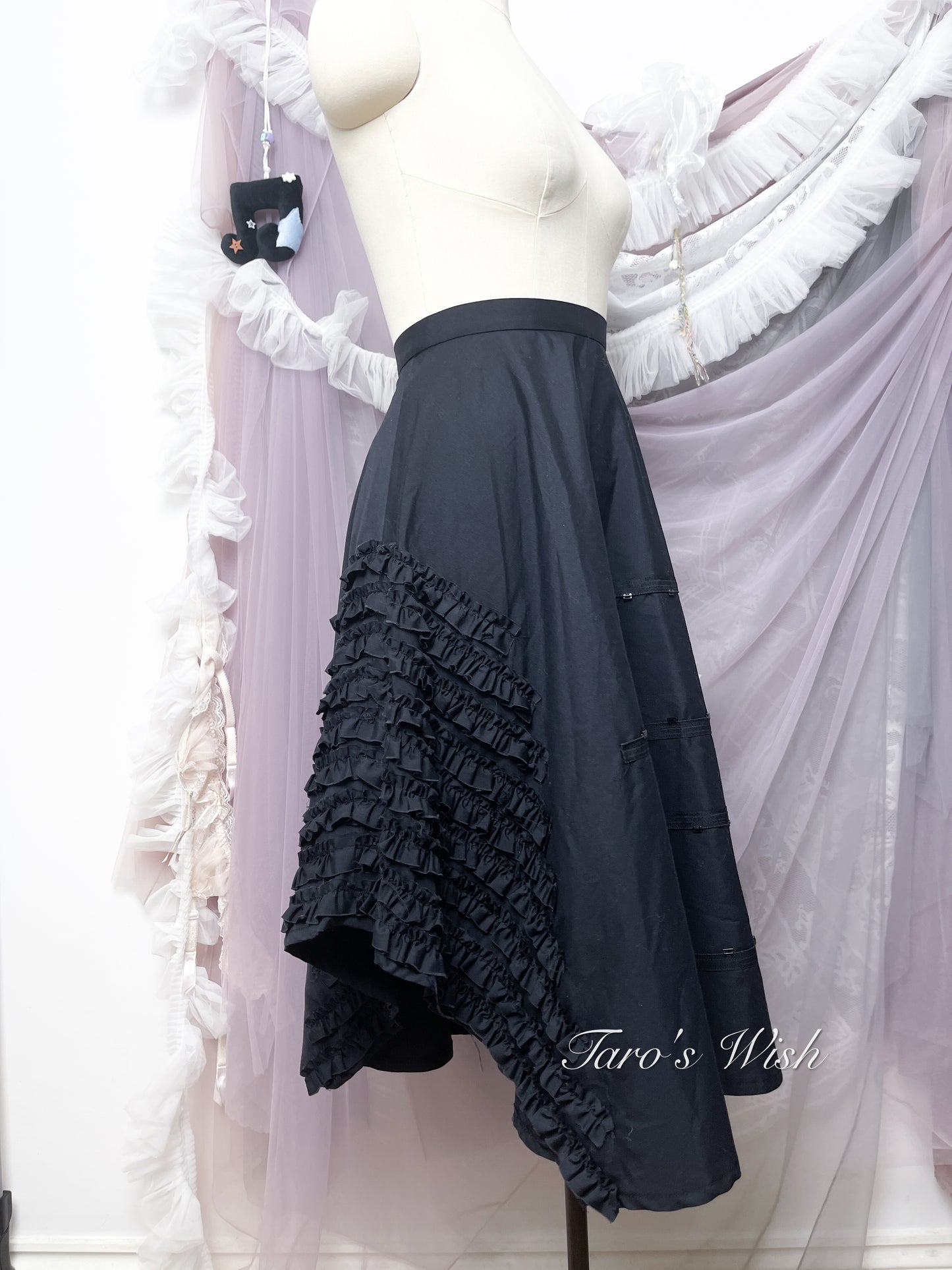 Black Peace Now Asymmetrical Frill Skirt