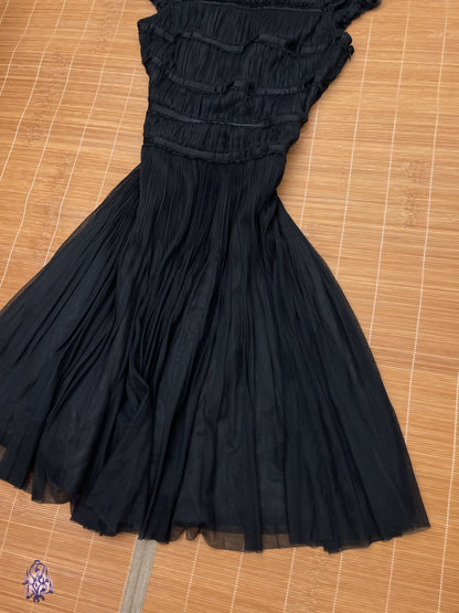 Fragile pleated dark coquette dress