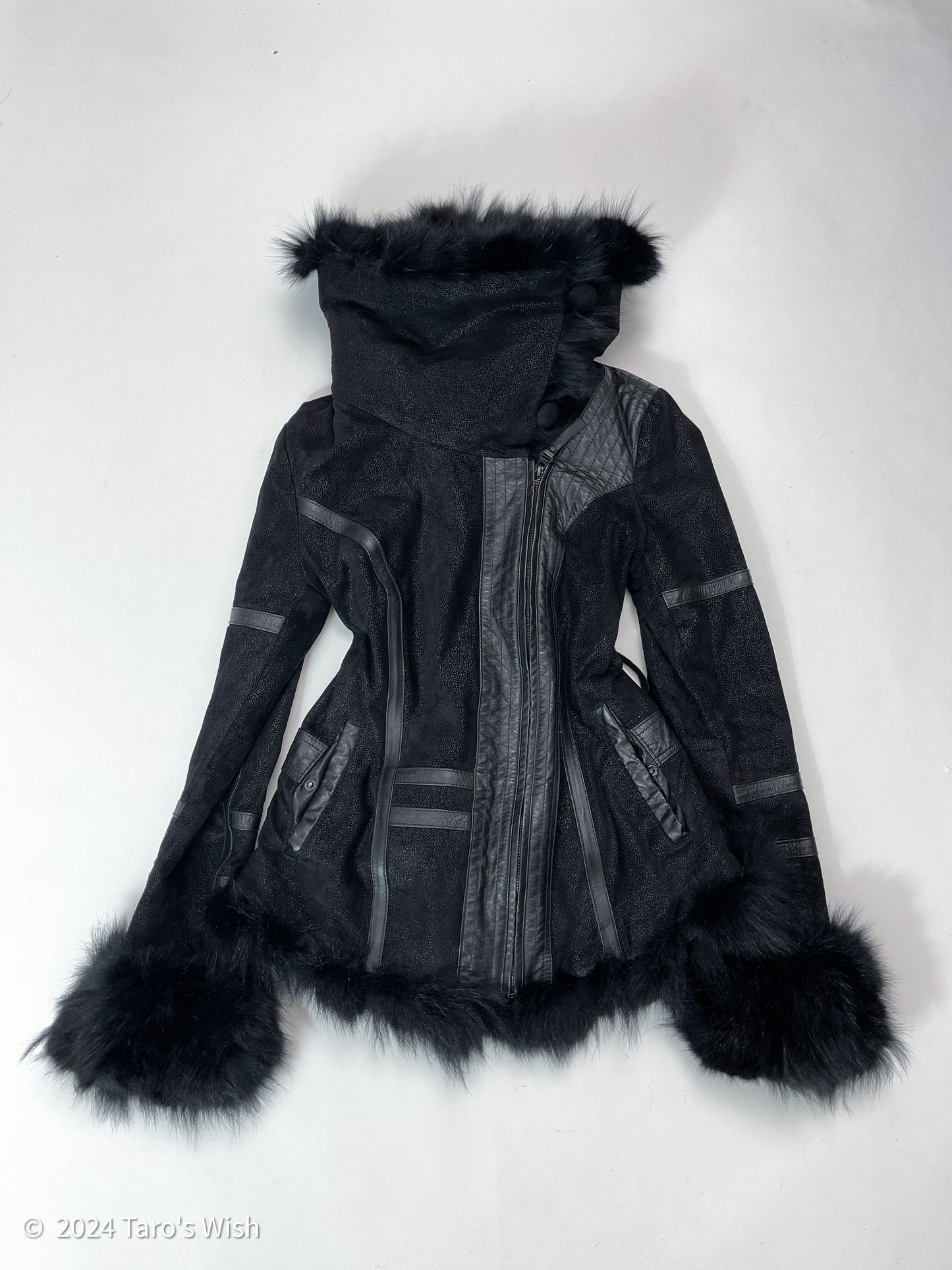 fox fur dark elf coat, only